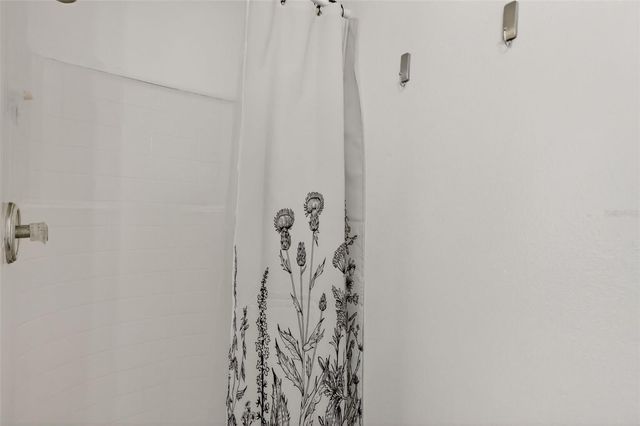 145 LAKE CATHERINE CIR, Groveland, FL 34736