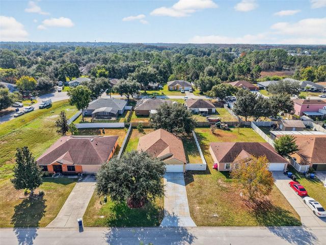 145 LAKE CATHERINE CIR, Groveland, FL 34736