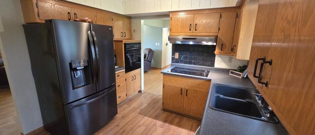 5359 Allenwood LANE, Hales Corners, WI 53130