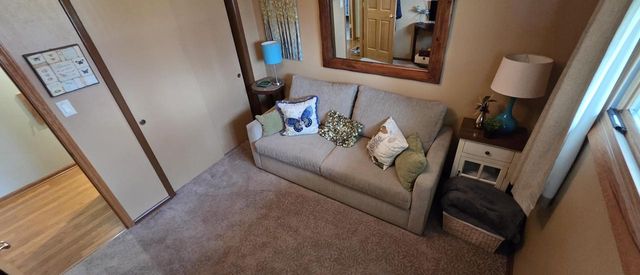 5359 Allenwood LANE, Hales Corners, WI 53130