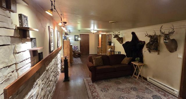 5359 Allenwood LANE, Hales Corners, WI 53130