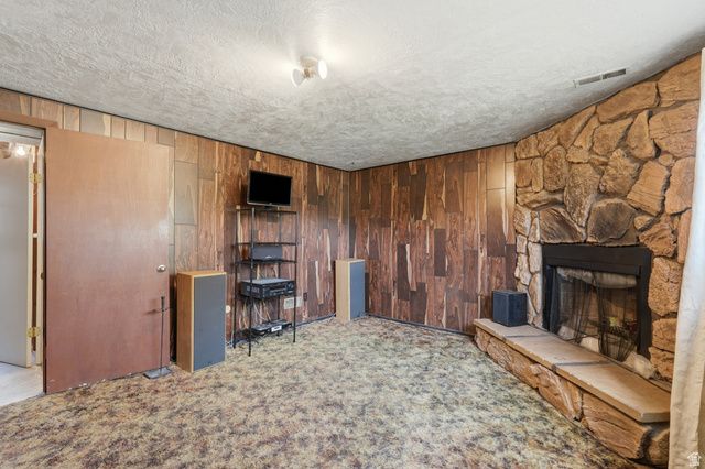 572 W 1680 N, Clinton, UT 84015