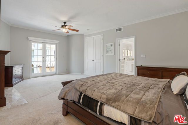 820 S Gretna Green Way 6, Los Angeles, CA 90049