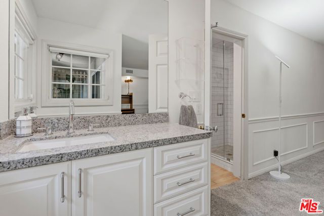 820 S Gretna Green Way 6, Los Angeles, CA 90049
