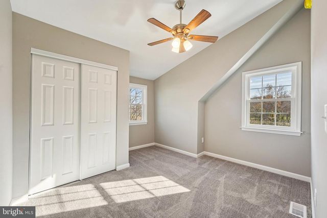 2 RIVER PL, Pennsville, NJ 08070