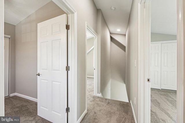 2 RIVER PL, Pennsville, NJ 08070