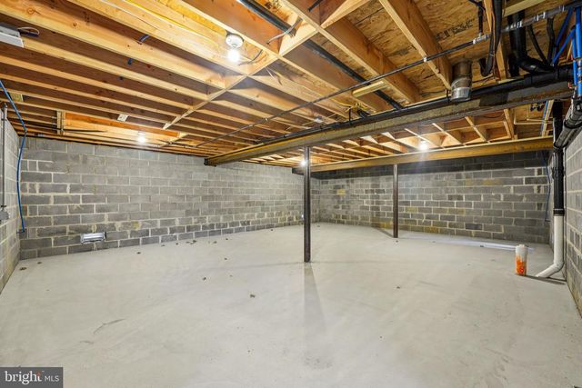 2 RIVER PL, Pennsville, NJ 08070