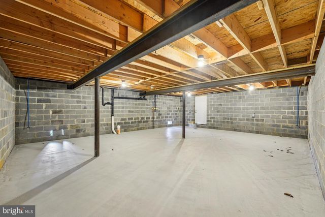 2 RIVER PL, Pennsville, NJ 08070