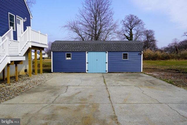 2 RIVER PL, Pennsville, NJ 08070