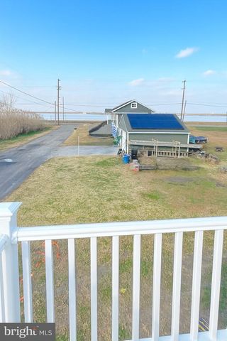 2 RIVER PL, Pennsville, NJ 08070