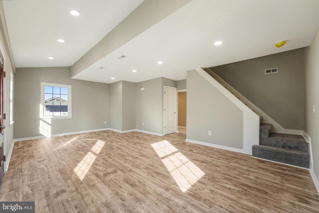 2 RIVER PL, Pennsville, NJ 08070