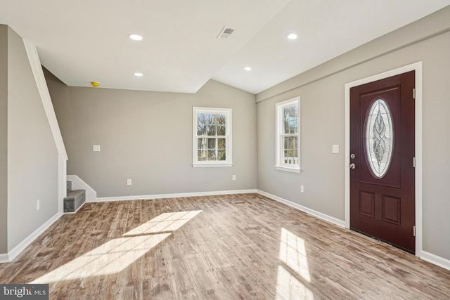 2 RIVER PL, Pennsville, NJ 08070