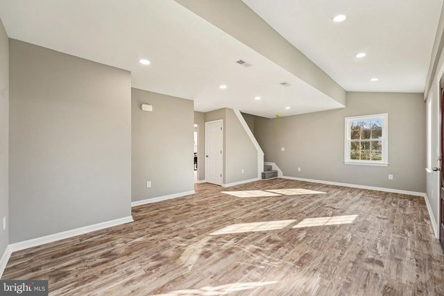 2 RIVER PL, Pennsville, NJ 08070