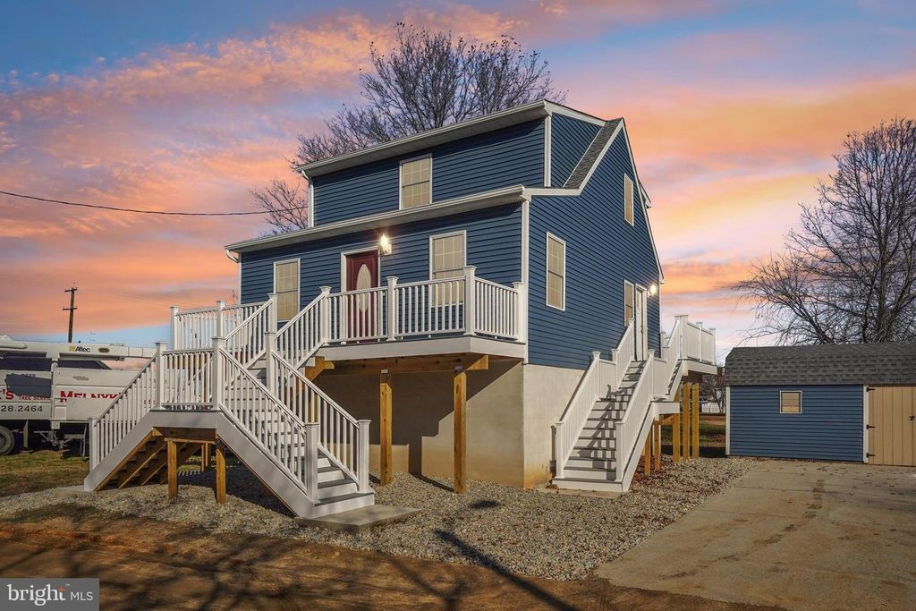 2 RIVER PL, Pennsville, NJ 08070