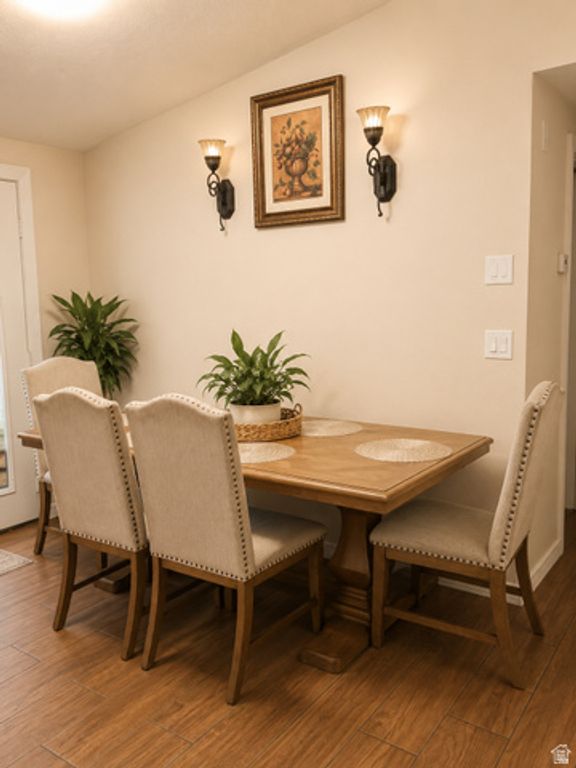 2621 S BENDIXON WAY, West Valley City, UT 84128 — photo 4