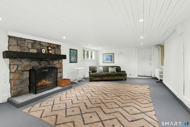 180 Old Branchville Road, Ridgefield, CT 06877