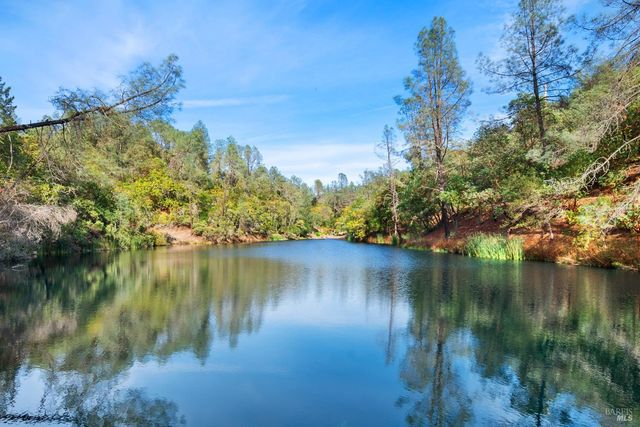 22700 Walling Rd, Geyserville, CA 95441