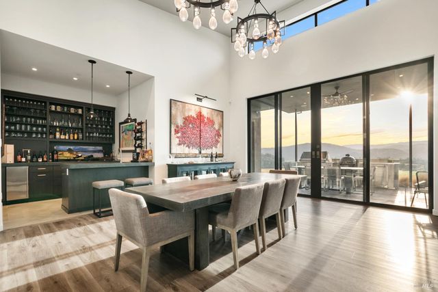 22700 Walling Rd, Geyserville, CA 95441