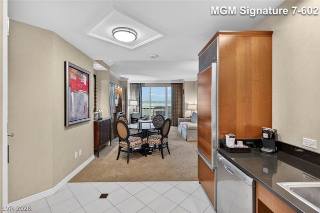 145 East Harmon Avenue 702, Las Vegas, NV 89109
