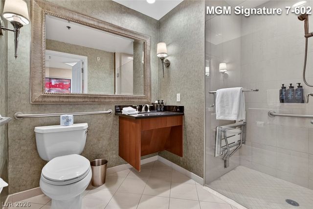 145 East Harmon Avenue 702, Las Vegas, NV 89109