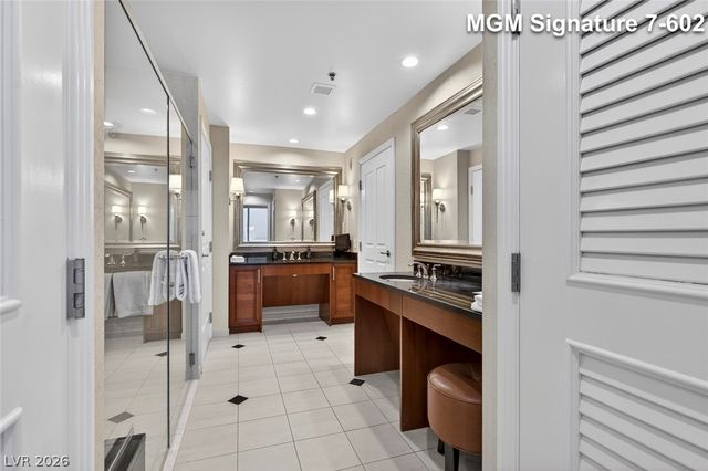 145 East Harmon Avenue 702, Las Vegas, NV 89109