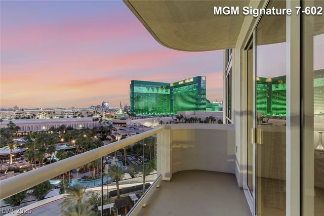 145 East Harmon Avenue 702, Las Vegas, NV 89109