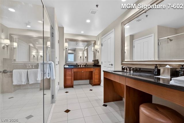 145 East Harmon Avenue 702, Las Vegas, NV 89109