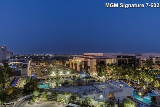 145 East Harmon Avenue 702, Las Vegas, NV 89109