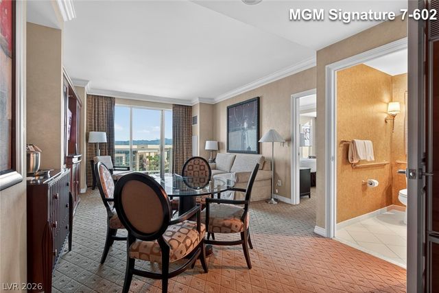 145 East Harmon Avenue 702, Las Vegas, NV 89109