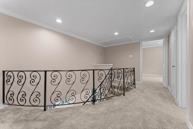 420 E Lake Drive, Livingston, TX 77351