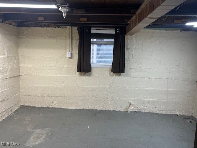 1780 Blosser Lane, Follansbee, WV 26037