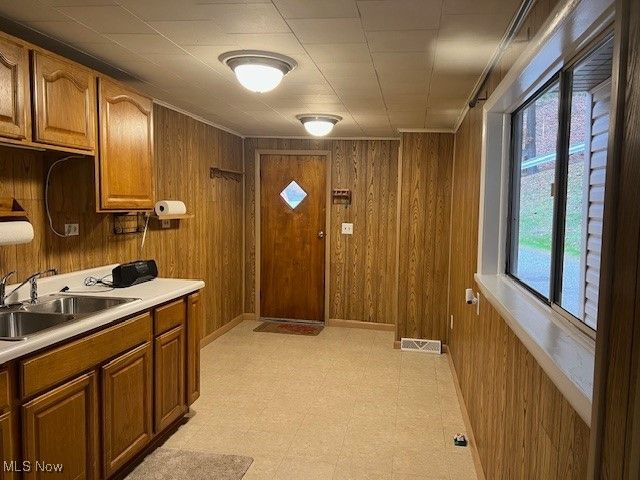 1780 Blosser Lane, Follansbee, WV 26037