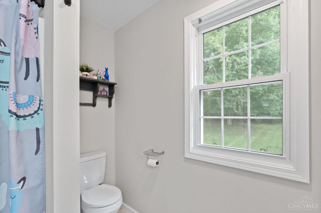 129 Vaughn Avenue, Hillsboro, OH 45133