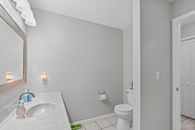 129 Vaughn Avenue, Hillsboro, OH 45133