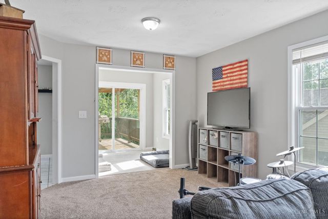 129 Vaughn Avenue, Hillsboro, OH 45133