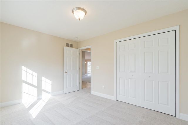 1612 Myra Lane, Bloomington, IL 61704