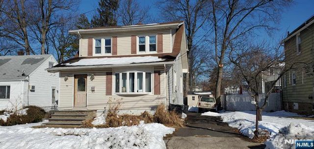 53 Somers Avenue, Bergenfield, NJ 07621