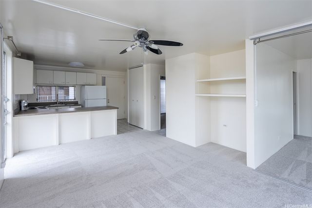 1617 Keeaumoku Street 704, Honolulu, HI 96822