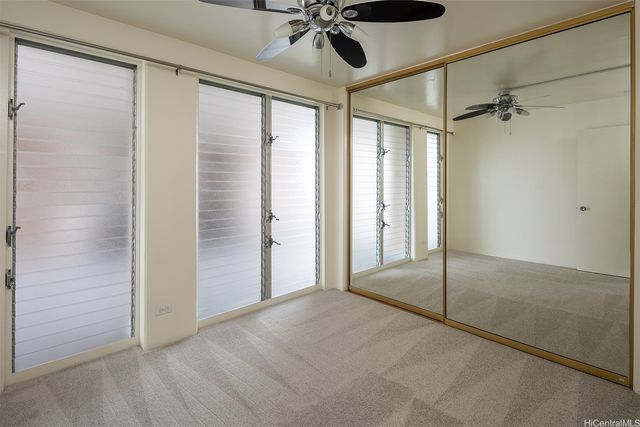 1617 Keeaumoku Street 704, Honolulu, HI 96822