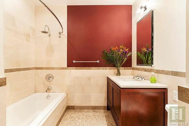 1 Hanson Place 0, Brooklyn, NY 11243