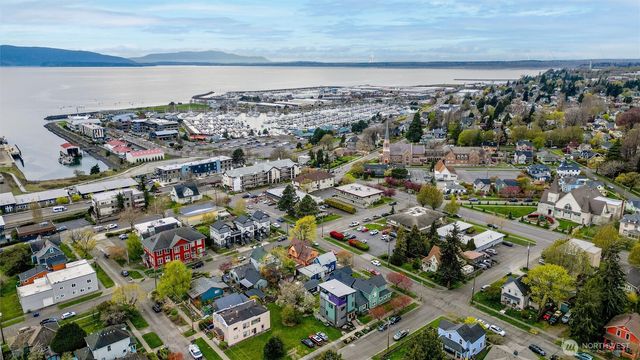 1311 Bancroft Street, Bellingham, WA 98225