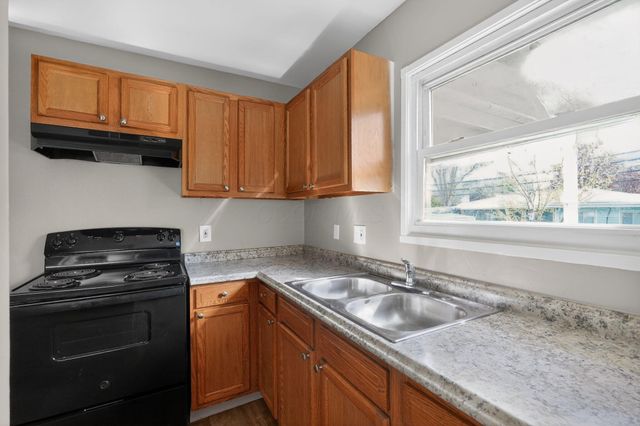 7399 Wollam Avenue, Reynoldsburg, OH 43068