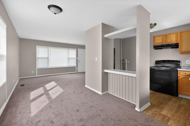7399 Wollam Avenue, Reynoldsburg, OH 43068