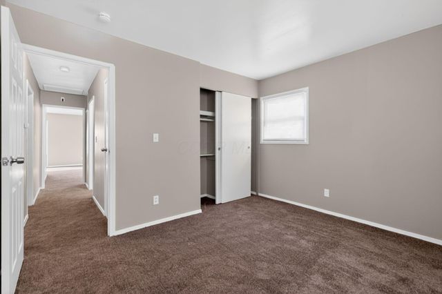 7399 Wollam Avenue, Reynoldsburg, OH 43068