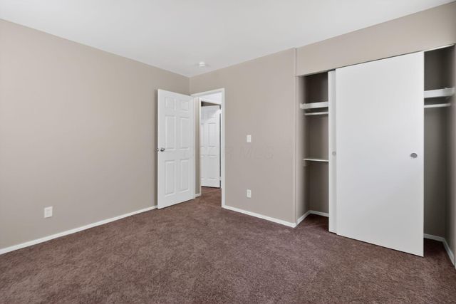 7399 Wollam Avenue, Reynoldsburg, OH 43068