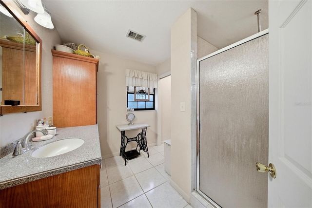 38648 FERM CIRCLE, Zephyrhills, FL 33540