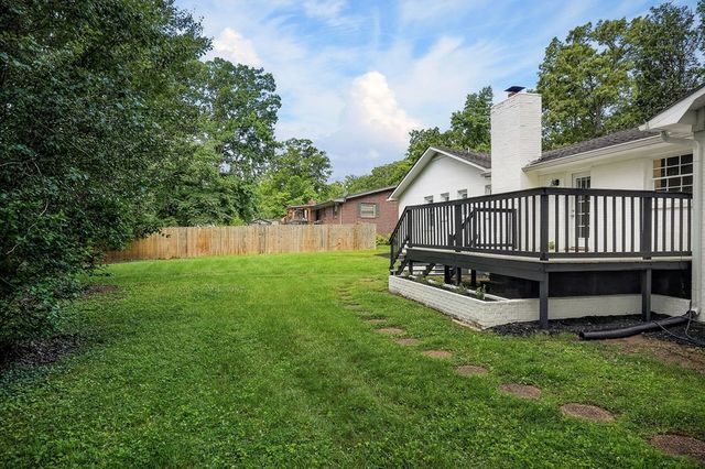 1281 Winterhill Dr, Cookeville, TN 38501