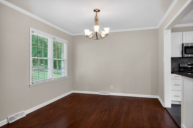1281 Winterhill Dr, Cookeville, TN 38501