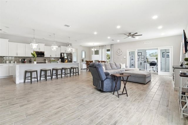 1948 BELL CREEK LOOP, Fruitland Park, FL 34731