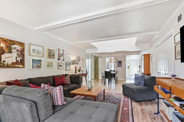 5471 Cribari Green, San Jose, CA 95135